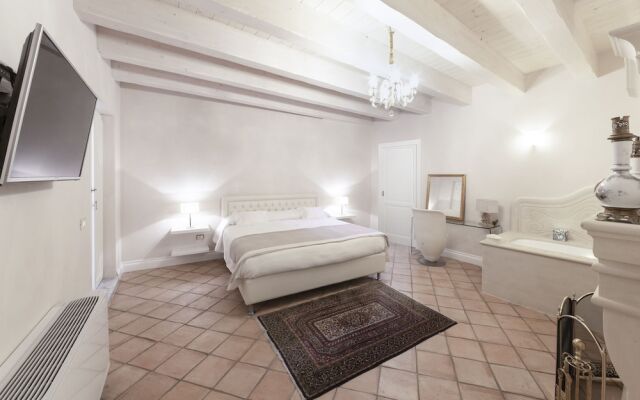 Boutique - Lodge & Suites