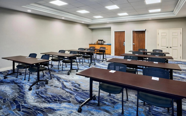 Fairfield Inn & Suites by Marriott Ottawa Kanata