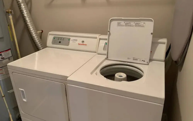 Luxury Polaris 2BR 1st Floor Pet-friendly