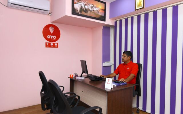 Olive Castles Inn by OYO Rooms