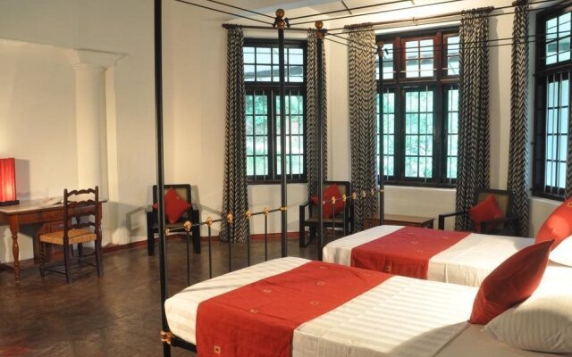 Ambanpitiya Bungalow