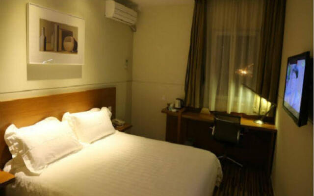 Goldmet Inn Shanghai Hongqiao Hub Qixin Road