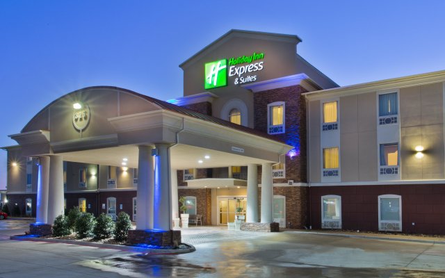 Holiday Inn Express Hotel & Suites Alvarado, an IHG Hotel