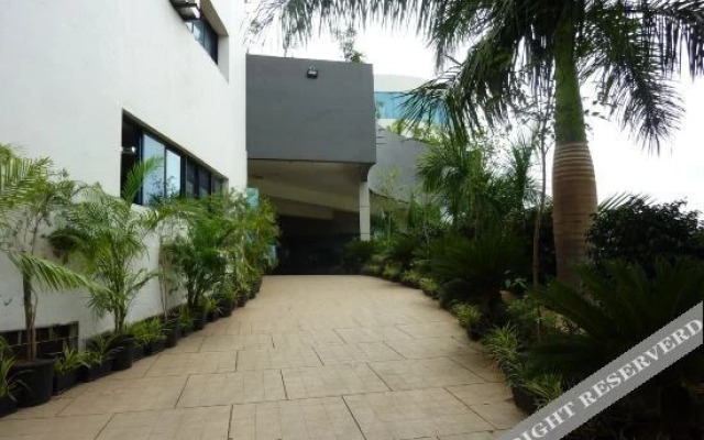 New Pride By Legacy by OYO Rooms