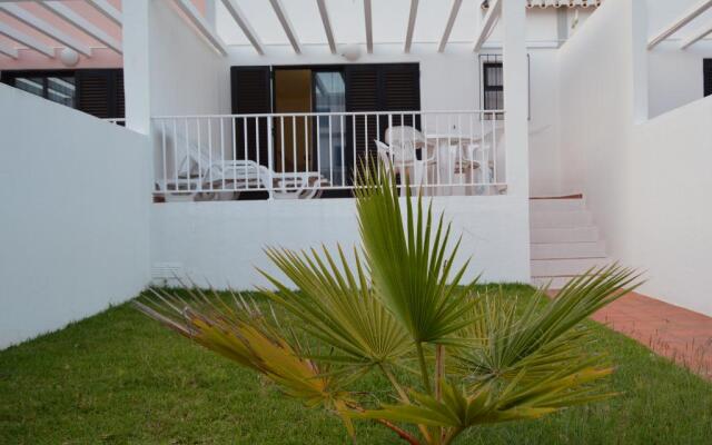 Mouraliz Apartmentos