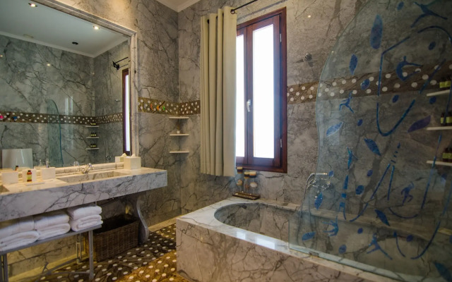 Agalia Luxury Suites