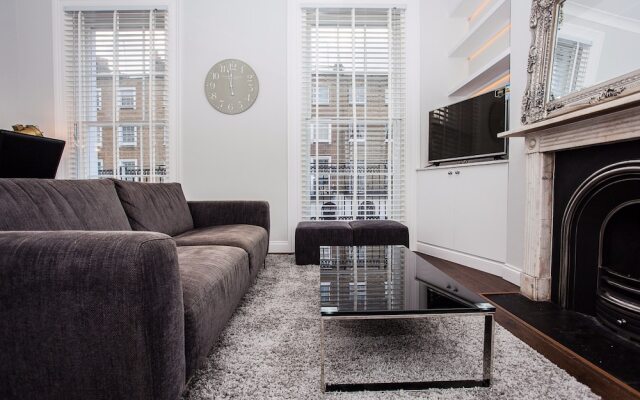 Luxurious 4 Bedroom Flat by Baker Street