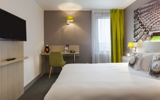 Brit Hotel Confort Amiens