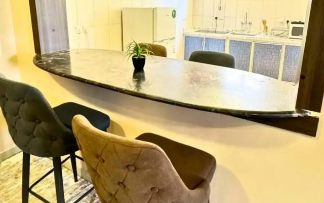 Bq Hotel Suites