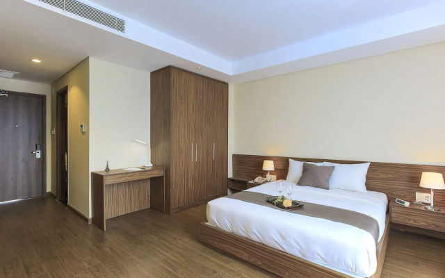 Aurora Serviced Apartments - Adults Only