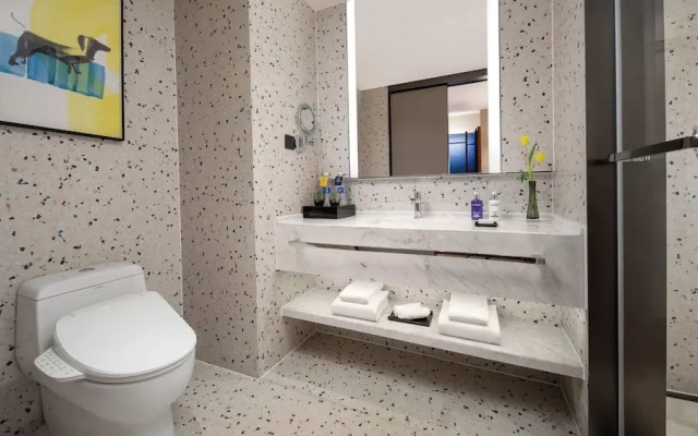 voco Shanghai Zhangjiang by IHG