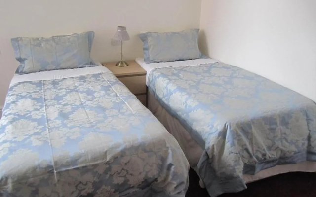Avoncot Guest House