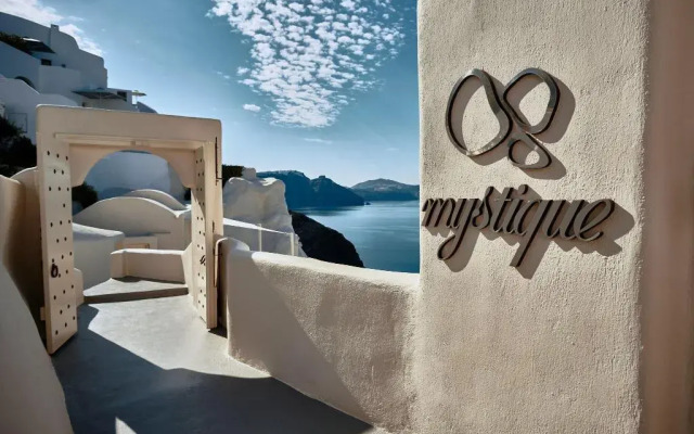 Mystique, a Luxury Collection Hotel, Santorini