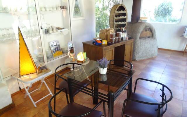 Hostal Vida 2000