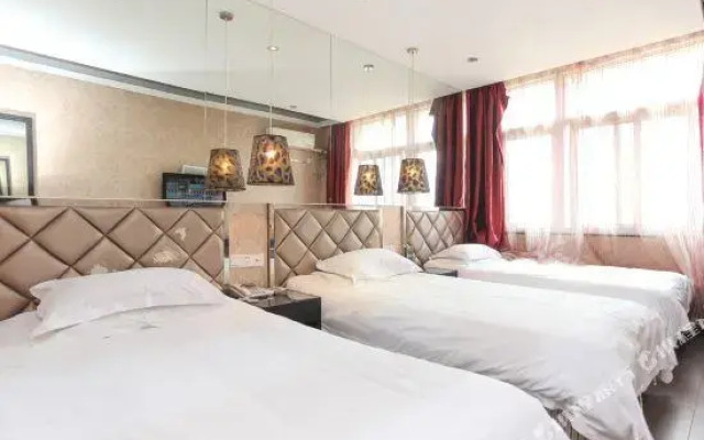 Qingmu Hotel Changzhou Yancheng Hutang Television Tower