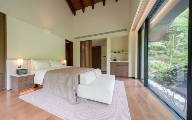 ZOLAND Resort Hotel Emei Mountain