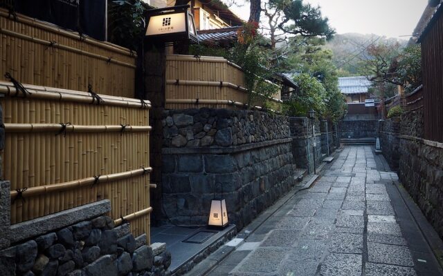 Ishibekoji MUAN