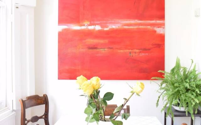 Bright 1 Bedroom Flat in Brook Green