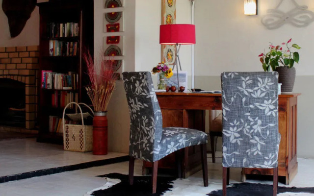 The Elegant Farmstead