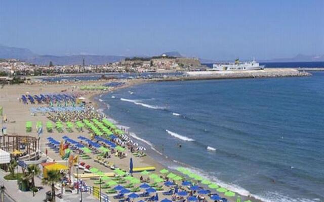 Lefkoniko Sands
