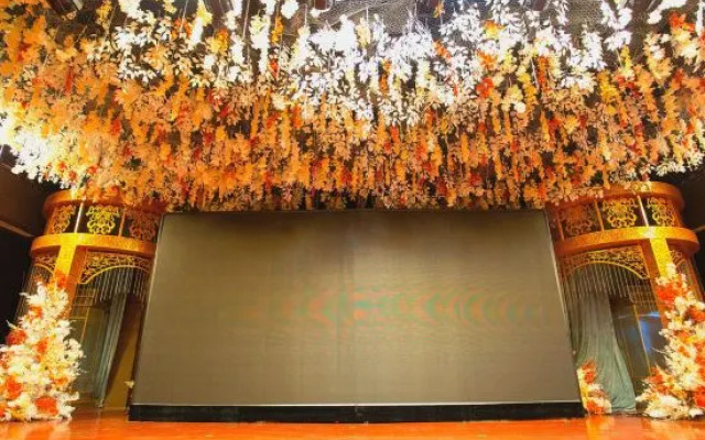 Shenyang Commercial Plaza Co., Ltd. Ming Wah Wah Hotel