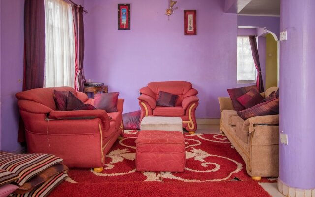 Ivys Inn Guest House