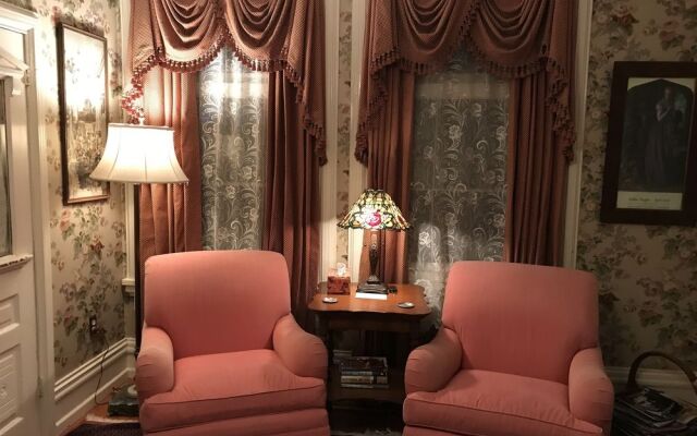The Gables Bed and Breakfast Philadelphia