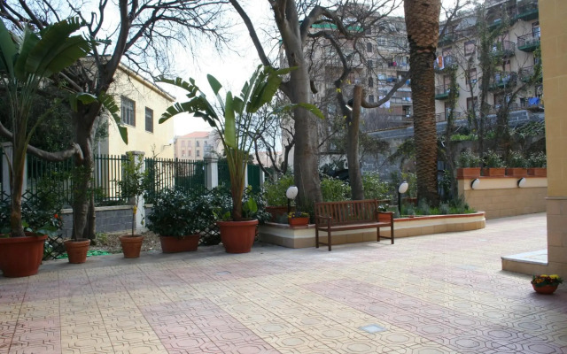 Hotel d'Orleans