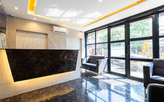 Hotel Artilla Borivali
