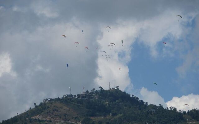 Hotel Direction Pokhara