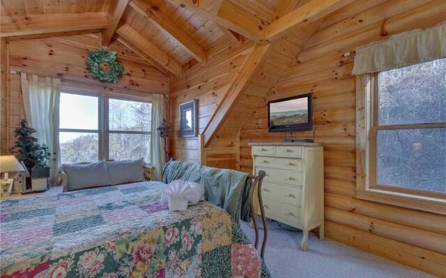 Lookout Lodge - Five Bedroom Cabin