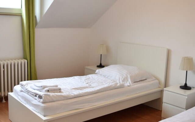 Ferienwohnung Neuss Schillerstrasse