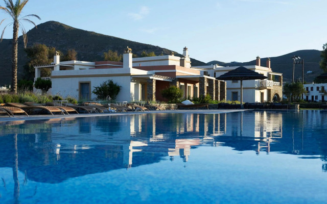Porto Kea Suites