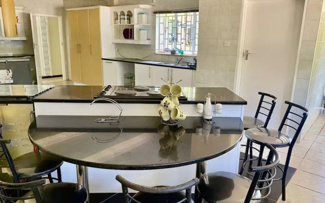 5 bed Villa in the Heart of Vainona - 2282