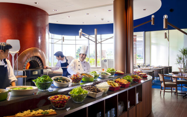 Biwako Hotel