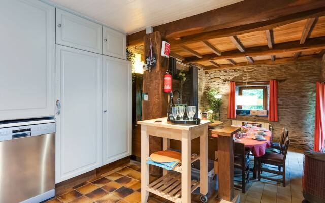 Detached Holiday Home with Sauna & Open Fire near Houffalize