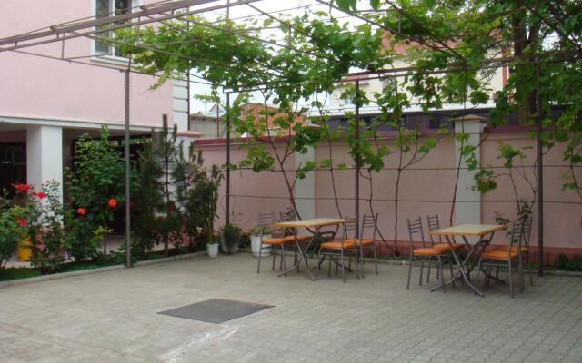 Guest House Flamingo