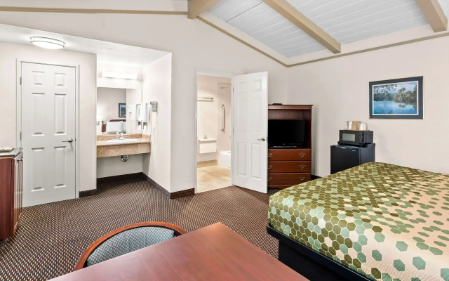 SureStay Hotel by Best Western Castro Valley