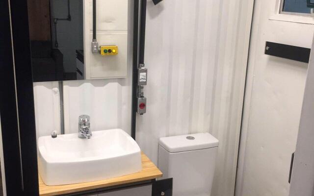 Estúdios Conteiners de 02 a 04 hóspedes região lapa