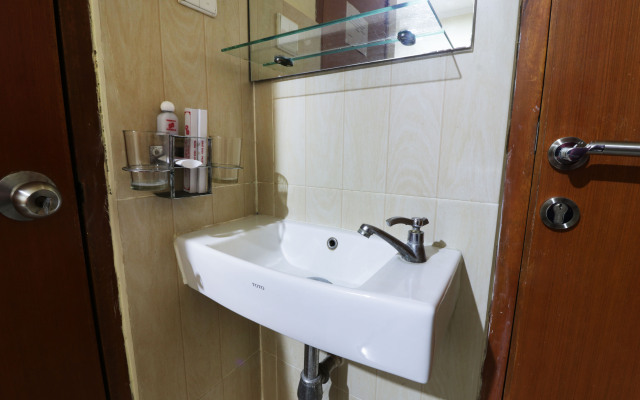 58 Guesthouse Tangerang by ZUZU