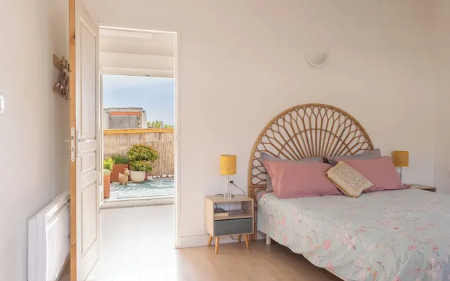 Central Narbonne with Rooftop Terrace