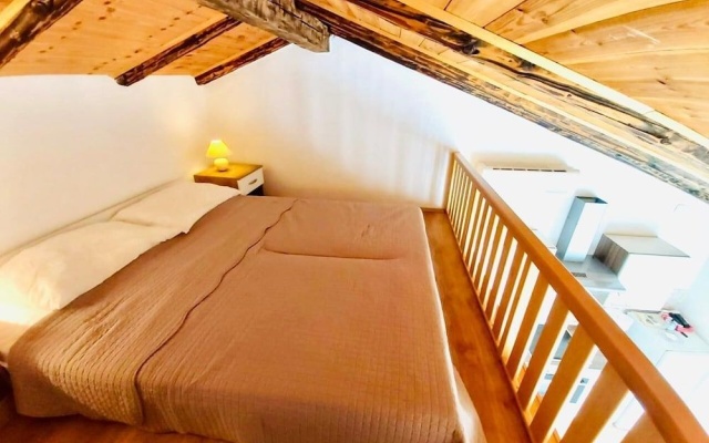 Classic Attic Apartment