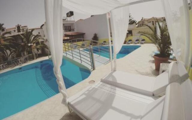 Hotel Mando