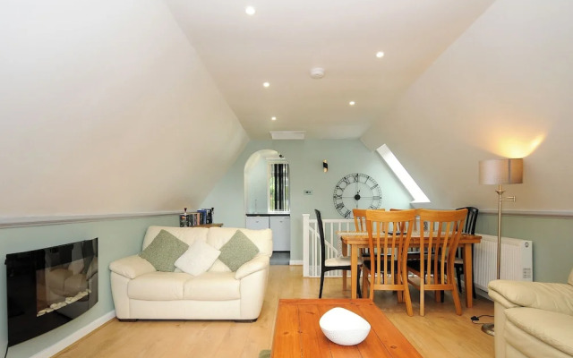 Valley Lodge 23