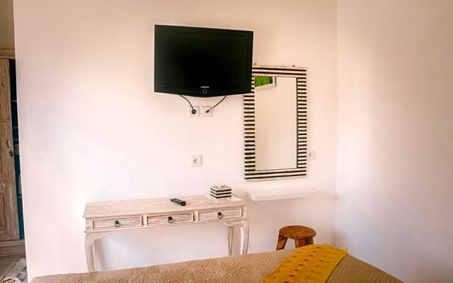 Adi's CoLiving Villa