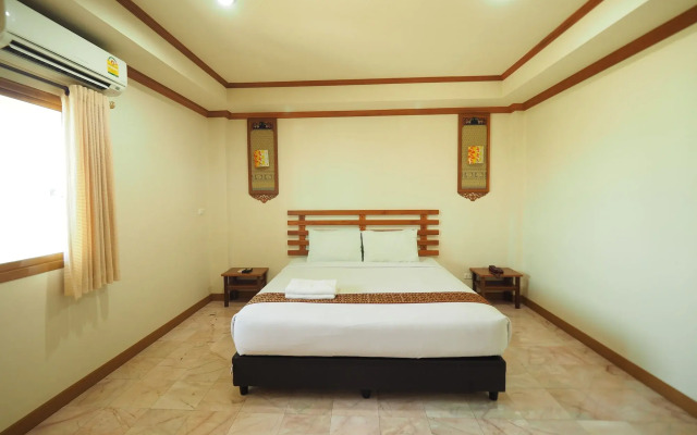 Amorn Sukhothai Hotel