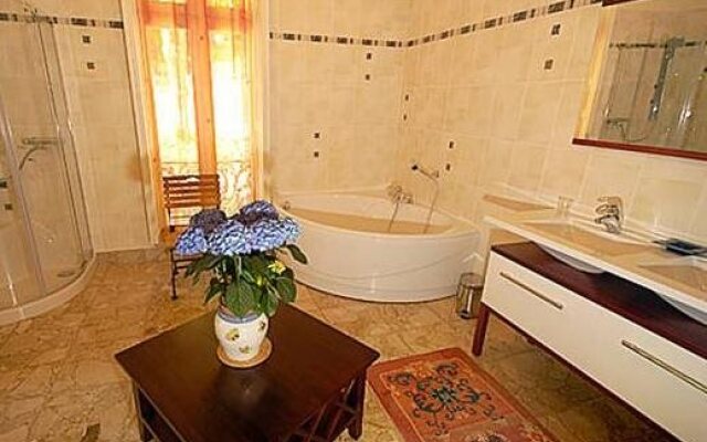 B&B Château Les Orchidées SAUMUR