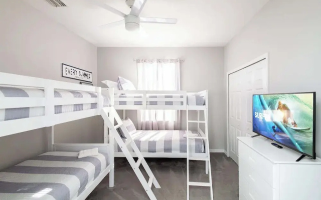 Silver Lining Luxury for 10!
