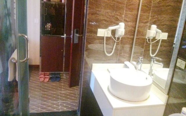 欢腾商务宾馆(南京江宁上元大街万达广场店)