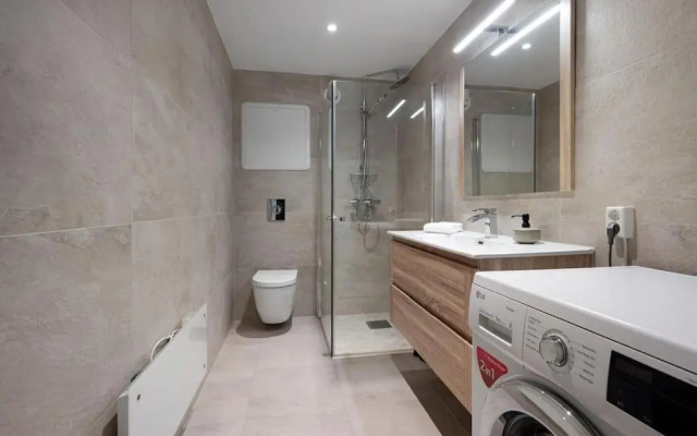 Homelike and Cozy Apt close to City Centre